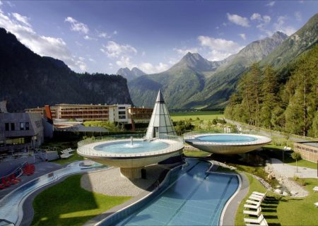 اتریش، هتل aqua dome