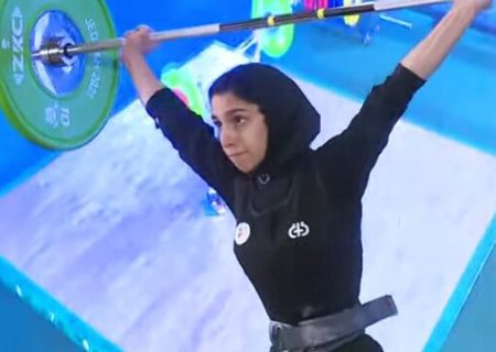 دختر وزنه‌بردار ایران در قهرمانی نوجوانان جهان اوت شد