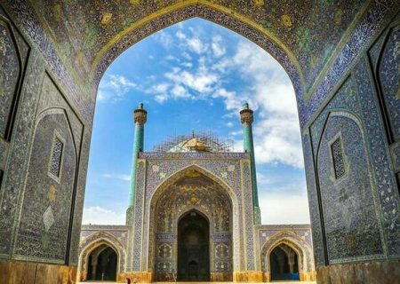 ظهور نوساخته‌هایی بی‌هویت با بی‌توجهی به اصول معماری گذشته