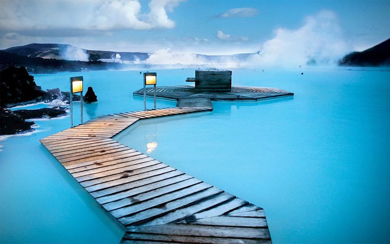 چشمه‌های آب گرم بلو لاگون (تالاب آبی) در ایسلند