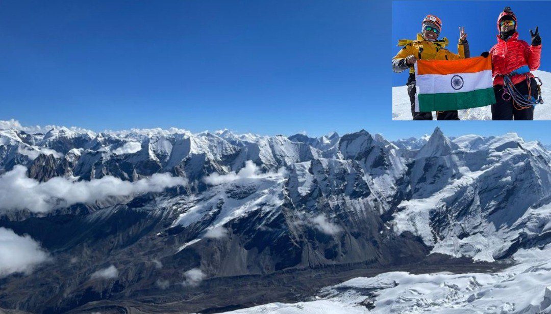 زنان کوه‌نورد هندوستانی بر فراز یکی از چالشی ترین ارتفاعات کشور خود