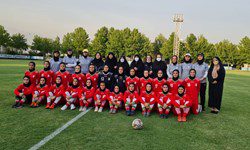 حضور مسئولین ورزش و نمایندگان مجلس در تمرین تیم ملی فوتبال بانوان