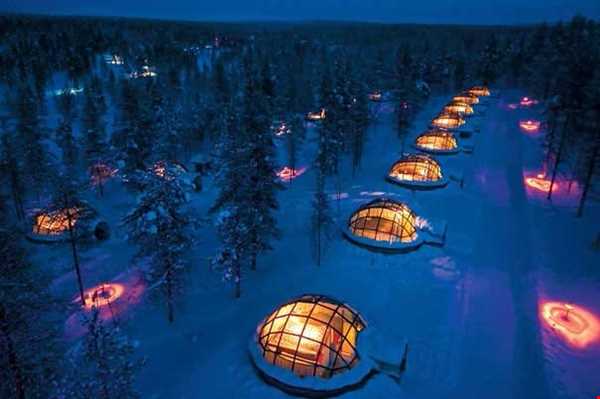 فنلاند، مجموعه هتل‌های شیشه‌ای کاکسلائوتانن