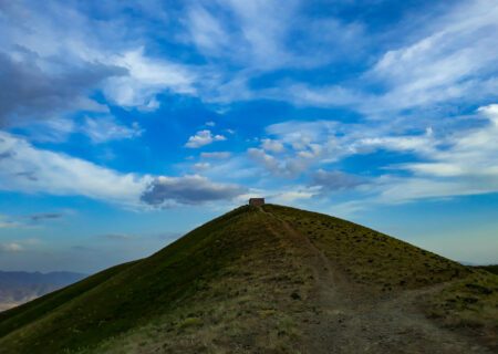 معرفی قله اَبیدر یا اویدر به ارتفاع ۴۳۰۰ متر واقع در استان مازندران شهرستان کلاردشت