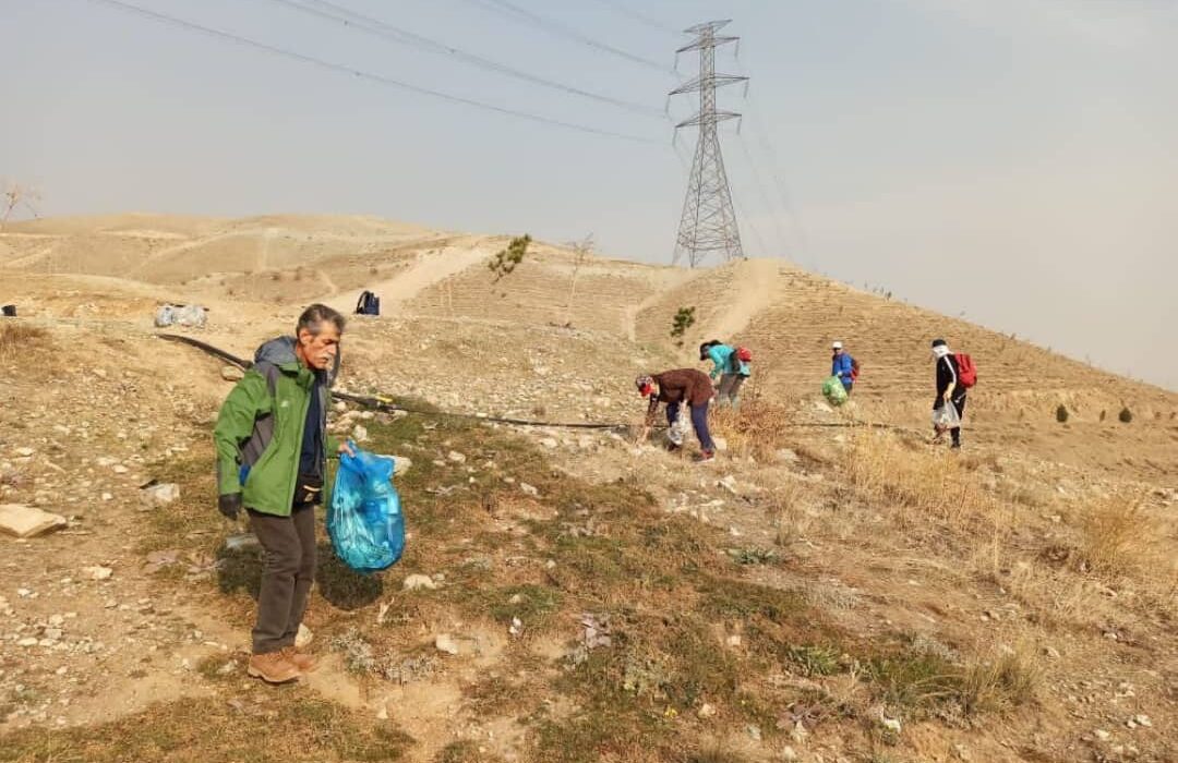 مشارکت گروه “پاکسازان طبیعت ایران” در پویش “سهم من از طبیعت”