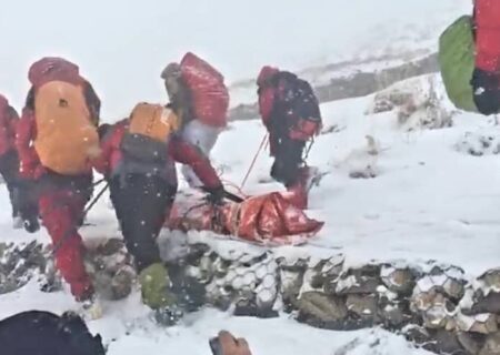 امدادگران دختر جوان کوهنورد را در شمیرانات نجات دادند