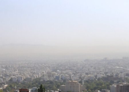 افزایش آلودگی هوای ۴ کلانشهر از فردا/ بارش برف و باران در ۲۲ استان