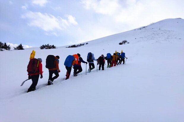 گرفتار شدن شانزده کوهنورد قزوینی در ارتفاعات گردنه ایلوند