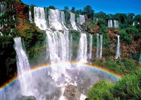 جزیره جاوا سرزمین آبشارهای بیشمار و زیبا