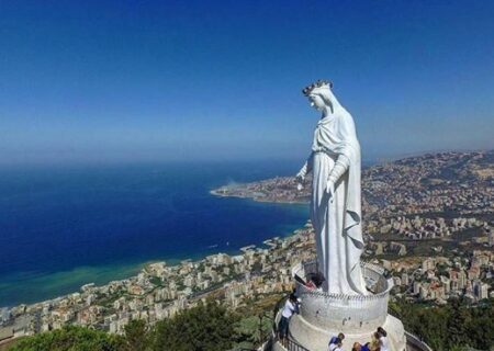 لبنان/ بیروت/ حریصا/ مجسمه مریم مقدس
