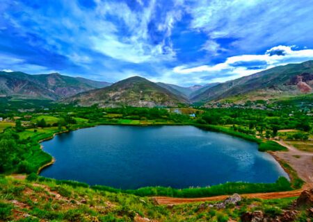 دریاچه «اوان» نگینی درخشان در منطقه الموت قزوین برای گردشگران