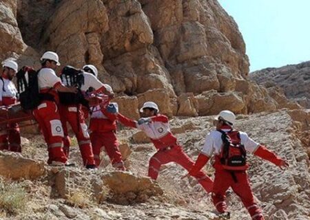 مفقود شدن ۵ کوهنورد در ارتفاعات تهران/ جست‌وجو با هلی‌کوپتر در «خُلِنو»