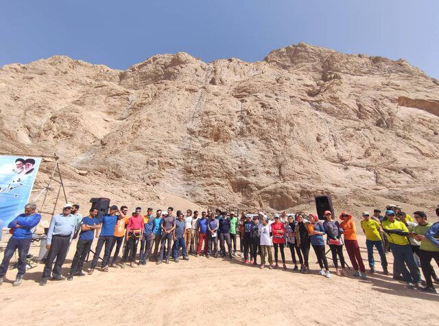 آغاز اولین جشنواره بین‌المللی صخره‌ نوردی در اردکان یزد