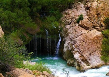 آبشار آب ملخ / سمیرم /اصفهان