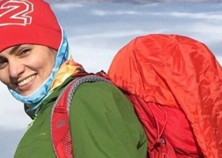 «افسانه حسامی‌فرد» بر فراز بام دنیا «اورست»