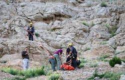 کوهنورد ۶۰ ساله در ارتفاعات کلات سقوط نمود