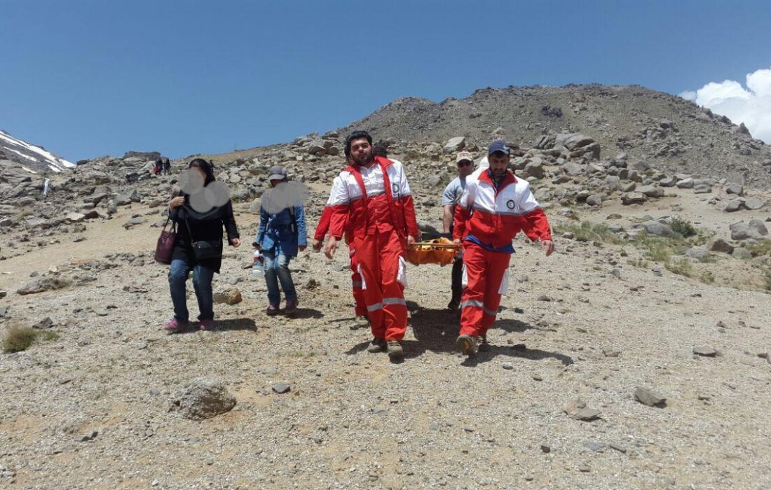 امدادرسانی تیم جستجو و نجات هیئت کوهنوردی شهرستان نهاوند