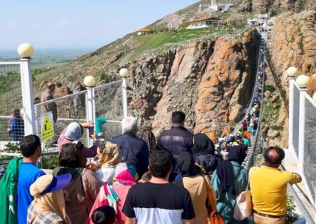 در تعطیلات عید فطر بیش از ۱۴۴ هزار نفر به استان اردبیل سفر کردند
