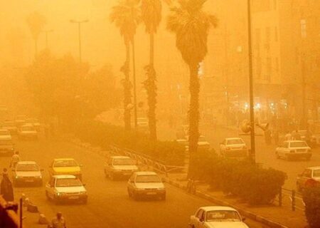 کرمانشاهیان از تردد غیرضروری در هوای آلوده خودداری کنند