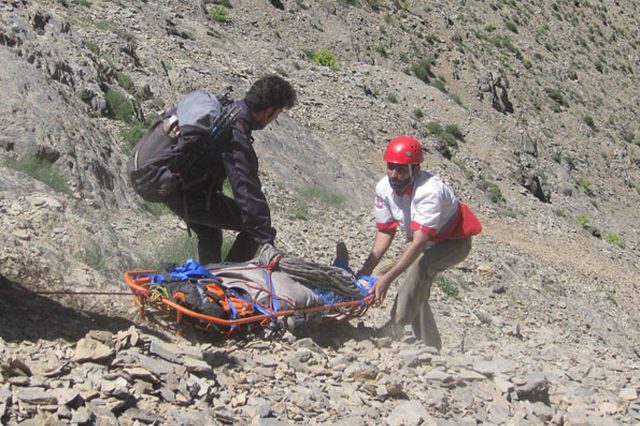 مرگ مرد ۵۰ ساله در پی سقوط از کوه