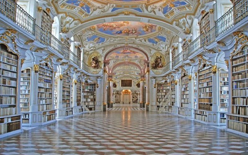 کتابخانه ادمونت ابی در اتریش