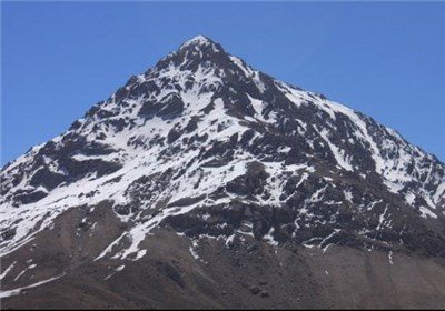 امدادرسانی به دختر ۳۲ ساله در ارتفاعات کوه دنا