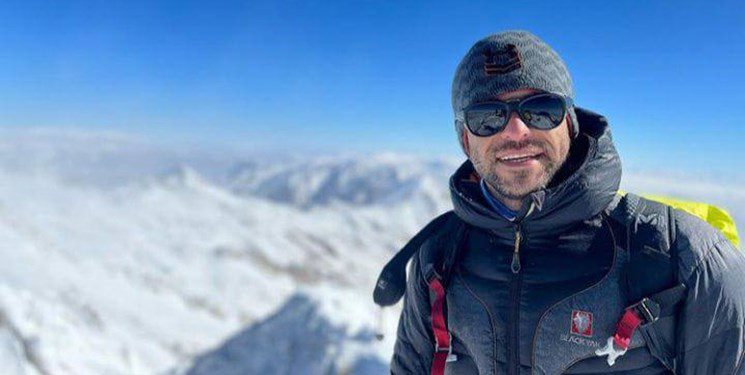 کوهنورد کرمانشاهی عازم قله هفت هزار متری قزاقستان شد