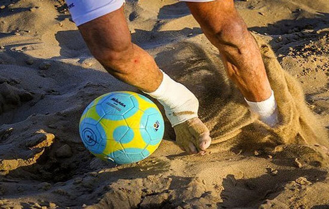 یک پیروزی و یک شکست در سبد بوشهری‌های فوتبال ساحلی