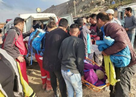 امدادگران مشگین‌شهری کوهنورد ۳۴ ساله را در دامنه‌های کوه سبلان نجات دادند