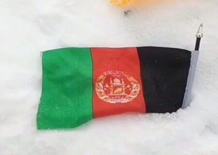 احمدپور: برافراشتن پرچم افغانستان در قله K2 تنها کاری بود که از دستم بر‌می‌آمد
