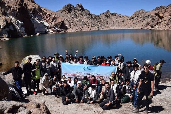 صعود ۲۰۰ نفر از دانش آموزان به قله سبلان