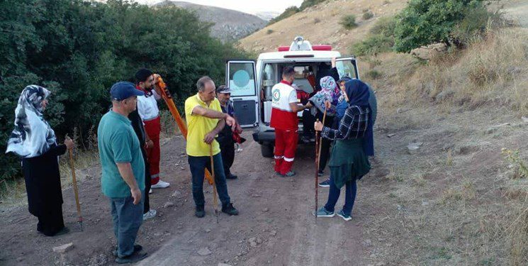 نجات کوهنورد ۵۲ ساله در منطقه گیزلی‌مشه مشگین‌شهر