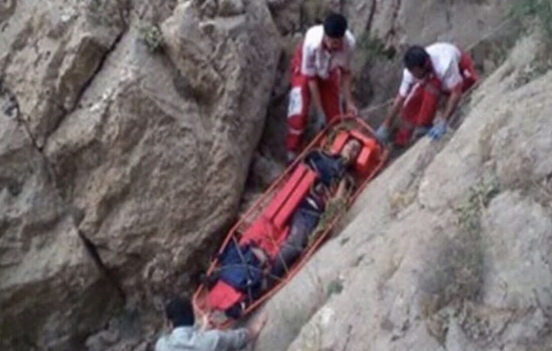 سقوط از کوه در کرج سبب مرگ یک نفر شد