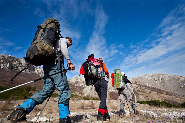 یزدی‌های علاقمند به کوهنوردی رایگان آموزش می‌بینند