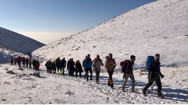 برگزاری ھمایش کوه‌نوردی با حضور کوهنوردان استان قزوین