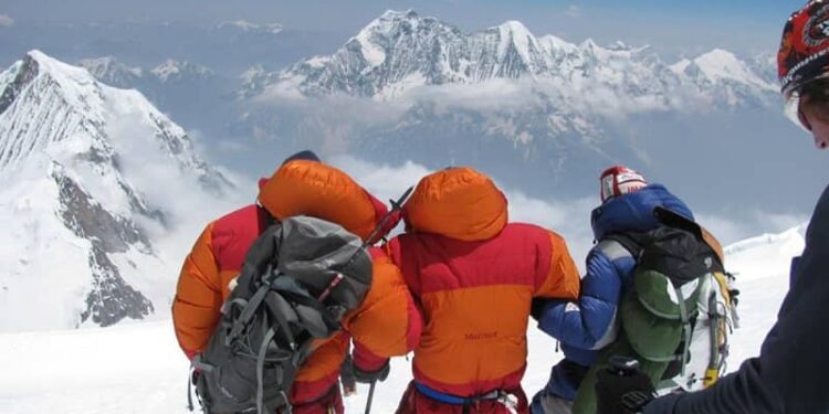 ادم مغزی در ارتفاع یا کوهنوردی: علل، عوامل، درمان