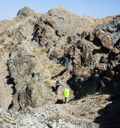 کوهنوردان مفقود در کوه‌های سندان ابهر زنده پیدا شدند