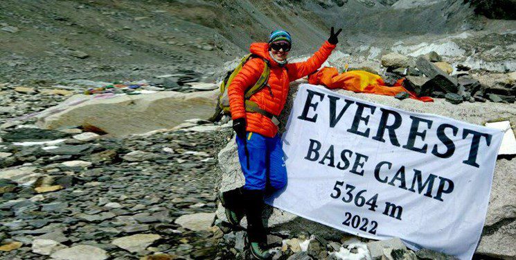 صعود بانوی کوهنورد خراسان‌شمالی به مرگبارترین قله جهان