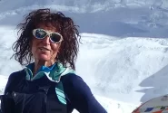 لیدیا بردی، اولین زنی که اورست را بدون اکسیژن کمکی صعود کرد