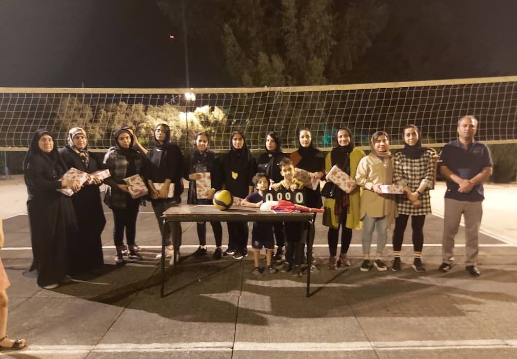 مسابقات والیبال گرامیداشت سالروز آزادسازی خرمشهر در خارگ برگزار شد