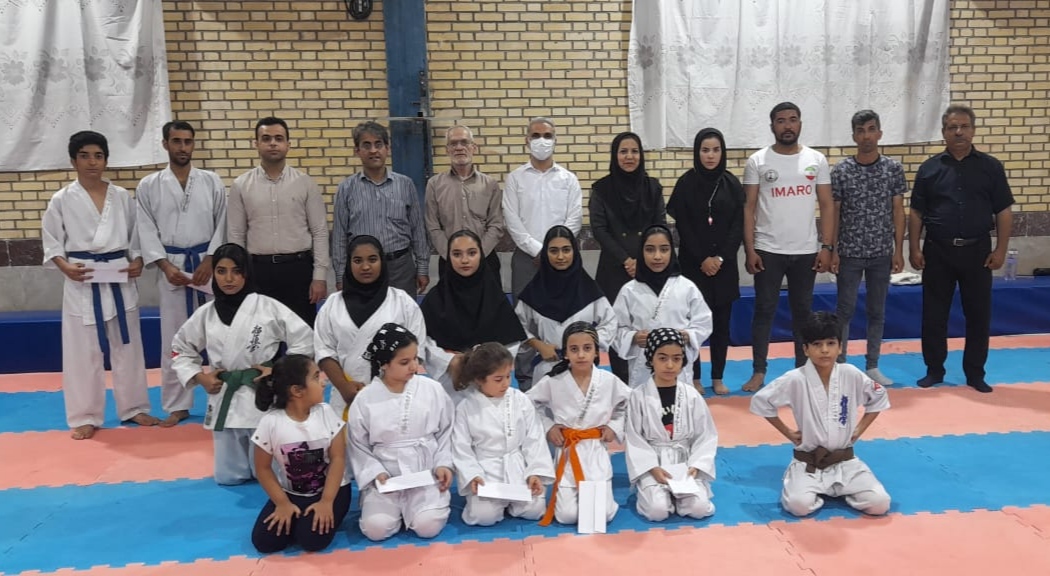 مسابقات پرشین کیوکوشین کاراته گرامیداشت هفته دولت در خارگ برگزار شد