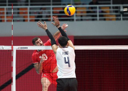 یک پیروزی آسان دیگر برای والیبال ایران/ صعود به مرحله نیمه نهایی