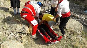۴ کوهنورد گم شده در کوه‌های گلخاری گناوه نجات یافتند