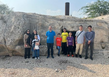 بازدید اعضای تیم ملی شطرنج رده های سنی ایران از آثار باستانی جزیره خارگ