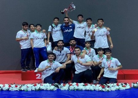 تیم ملی کشتی آزاد نوجوانان قهرمان جام پیروزی در ترکیه شد