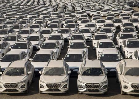 مهلت یک هفته‌ای دادستانی تهران برای ترخیص ۳۷۵۰ خودروی وارداتی