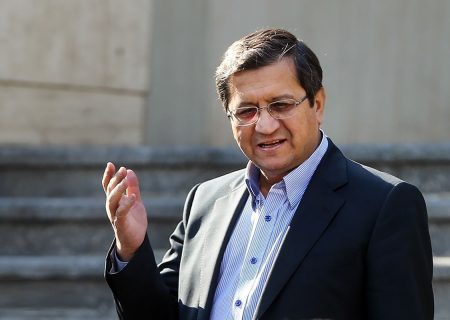 سوال از وزیر اقتصاد در مجلس کلید خورد