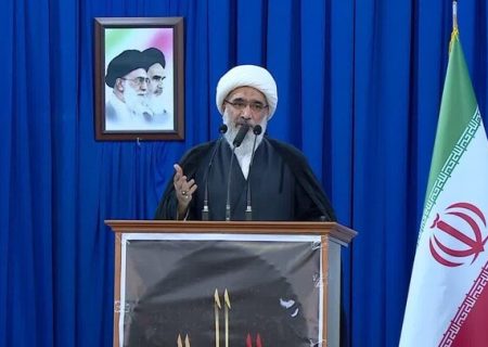 نیازمند جبهه مقاومت رسانه‌ای و اعتقادی در مقابل تهاجم دشمن هستیم