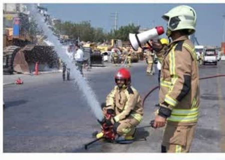 مانور مشترک عملیاتی امداد و نجات و اطفای حریق در بوشهر برگزار شد