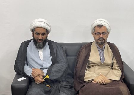 جزیره خارگ نماد مقاومت و وحدت است
